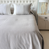 Cubrecama Troya Beige